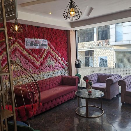 Nueva Hotel イスラマバード エクステリア 写真