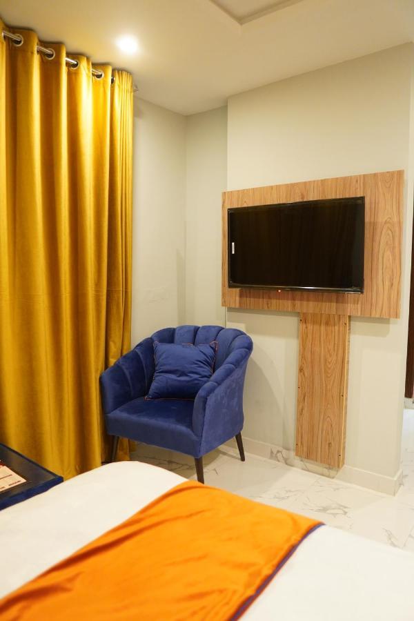 Nueva Hotel イスラマバード エクステリア 写真