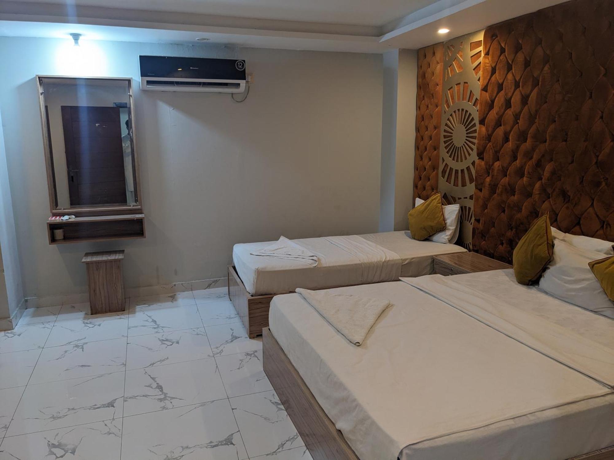 Nueva Hotel イスラマバード エクステリア 写真