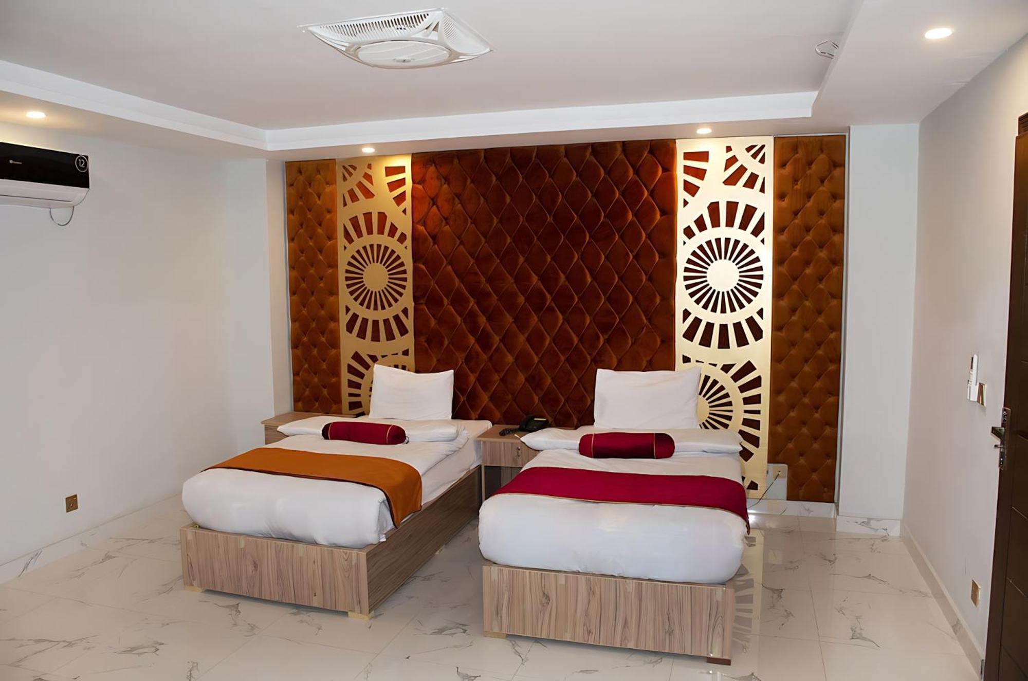 Nueva Hotel イスラマバード エクステリア 写真