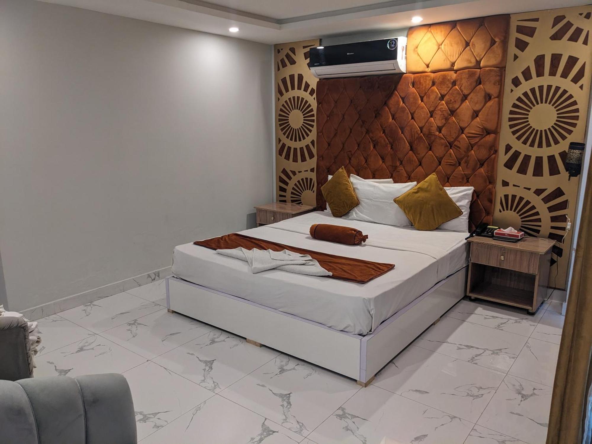 Nueva Hotel イスラマバード エクステリア 写真